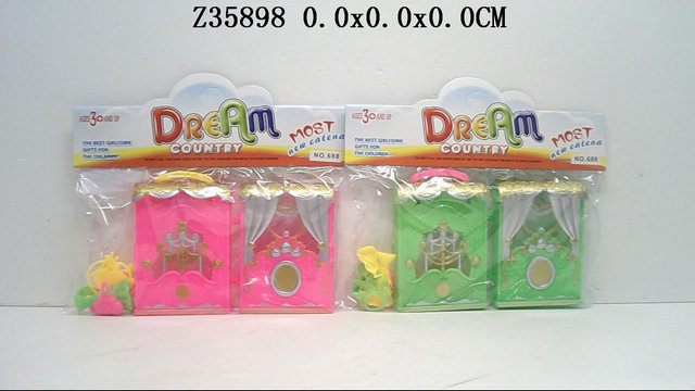 DOLL TRAVEL BOX
