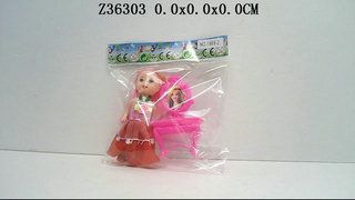 3.5Incun doll&dresser

